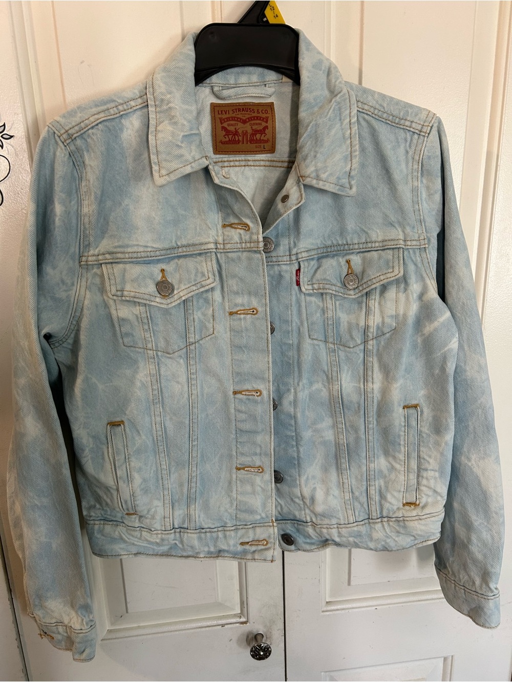 Levis Womens Trucker 90’s Grunge Jean Jacket Light Wash Relaxed Fit Size Large